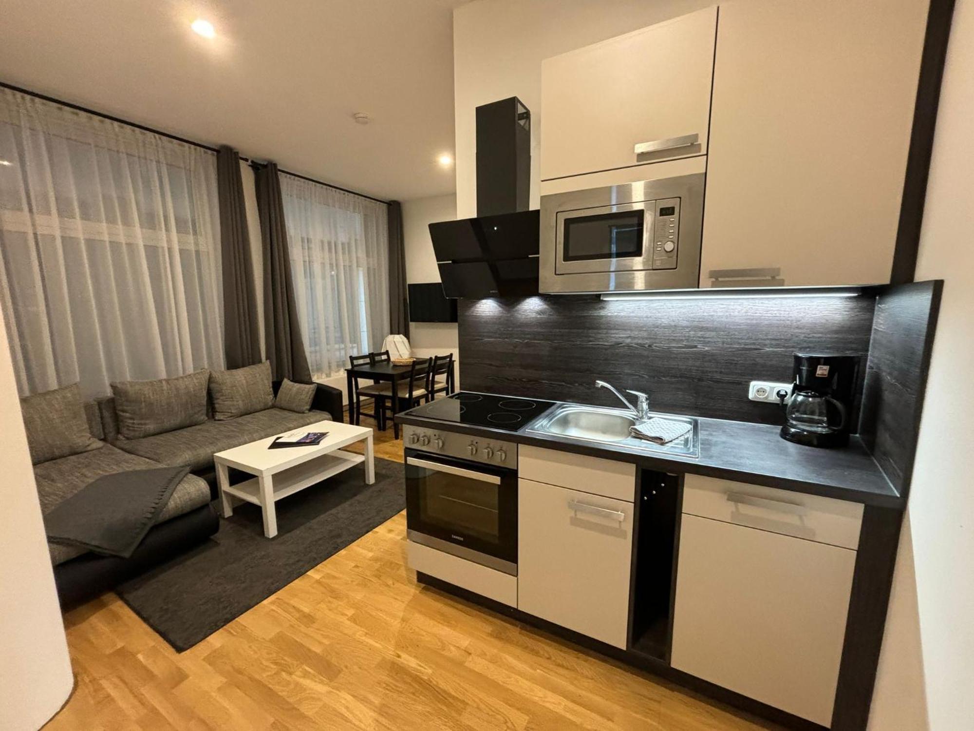 Apartments Am Kaisersaal Erfurt Extérieur photo